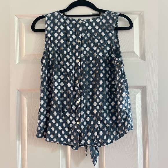 Loft Tank - Picture 3 of 3